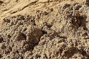 Sand 0/4, ungewaschen 